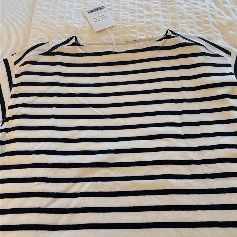 Everlane The Mariner Oversized Tee - Picture 2 of 4